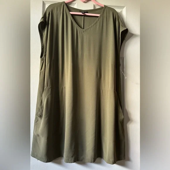 Eileen Fisher Olive Green Women's Top - Picture 2 of 5